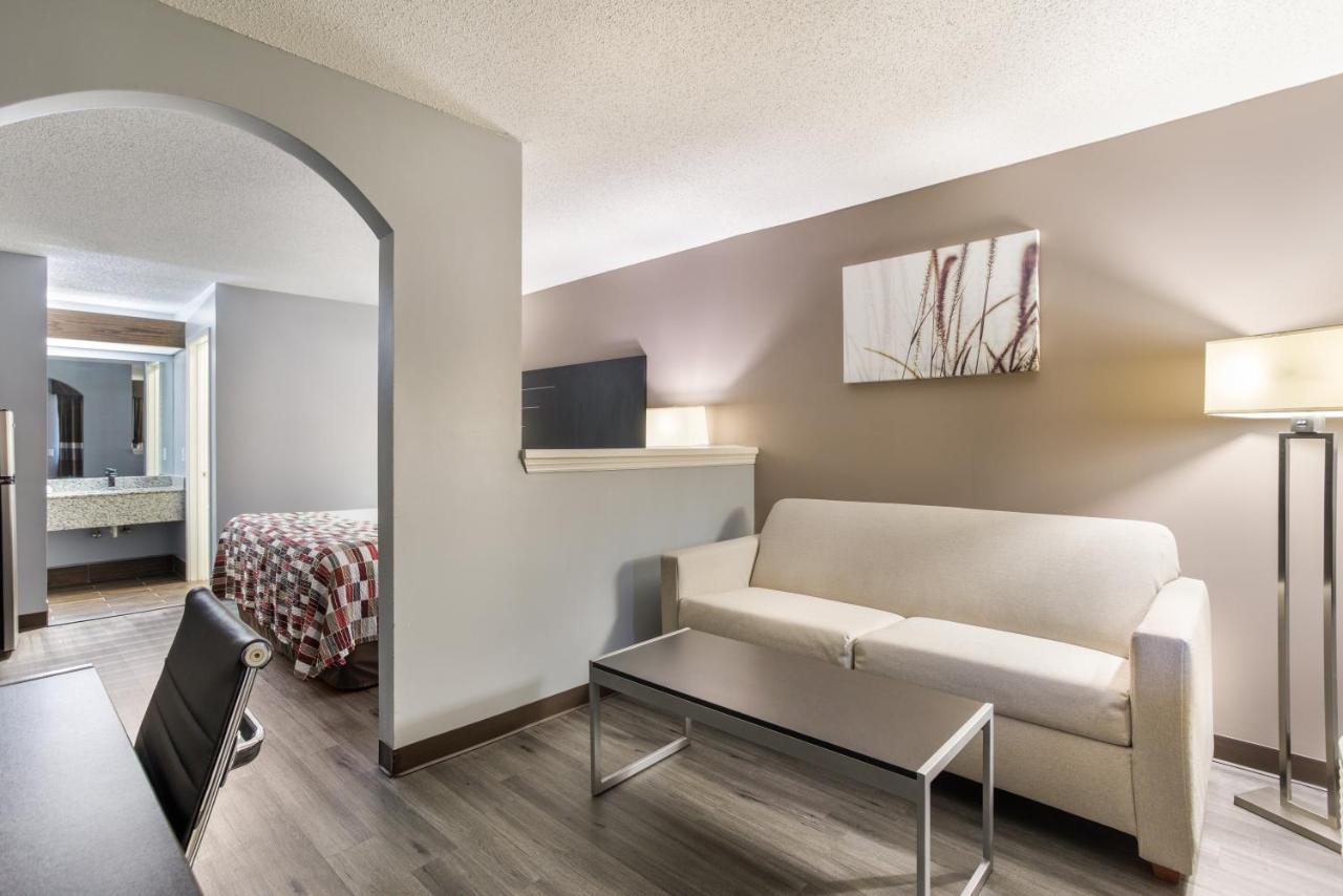 Red Roof Inn & Suites Athens, Al 外观 照片