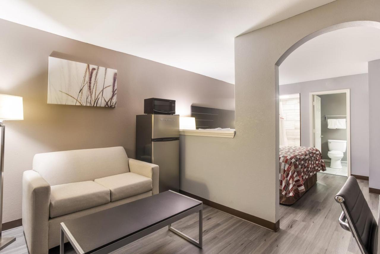 Red Roof Inn & Suites Athens, Al 外观 照片