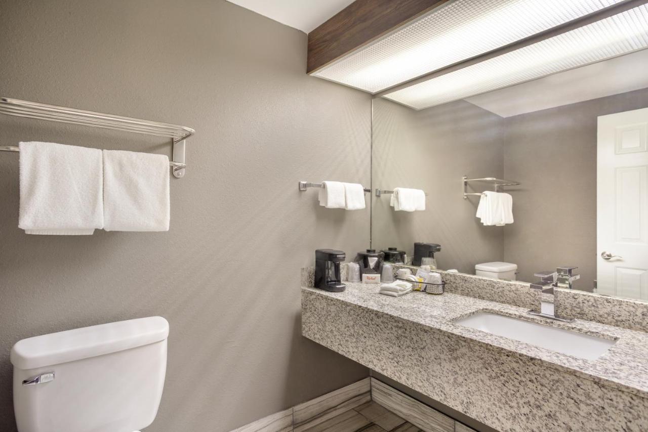 Red Roof Inn & Suites Athens, Al 外观 照片