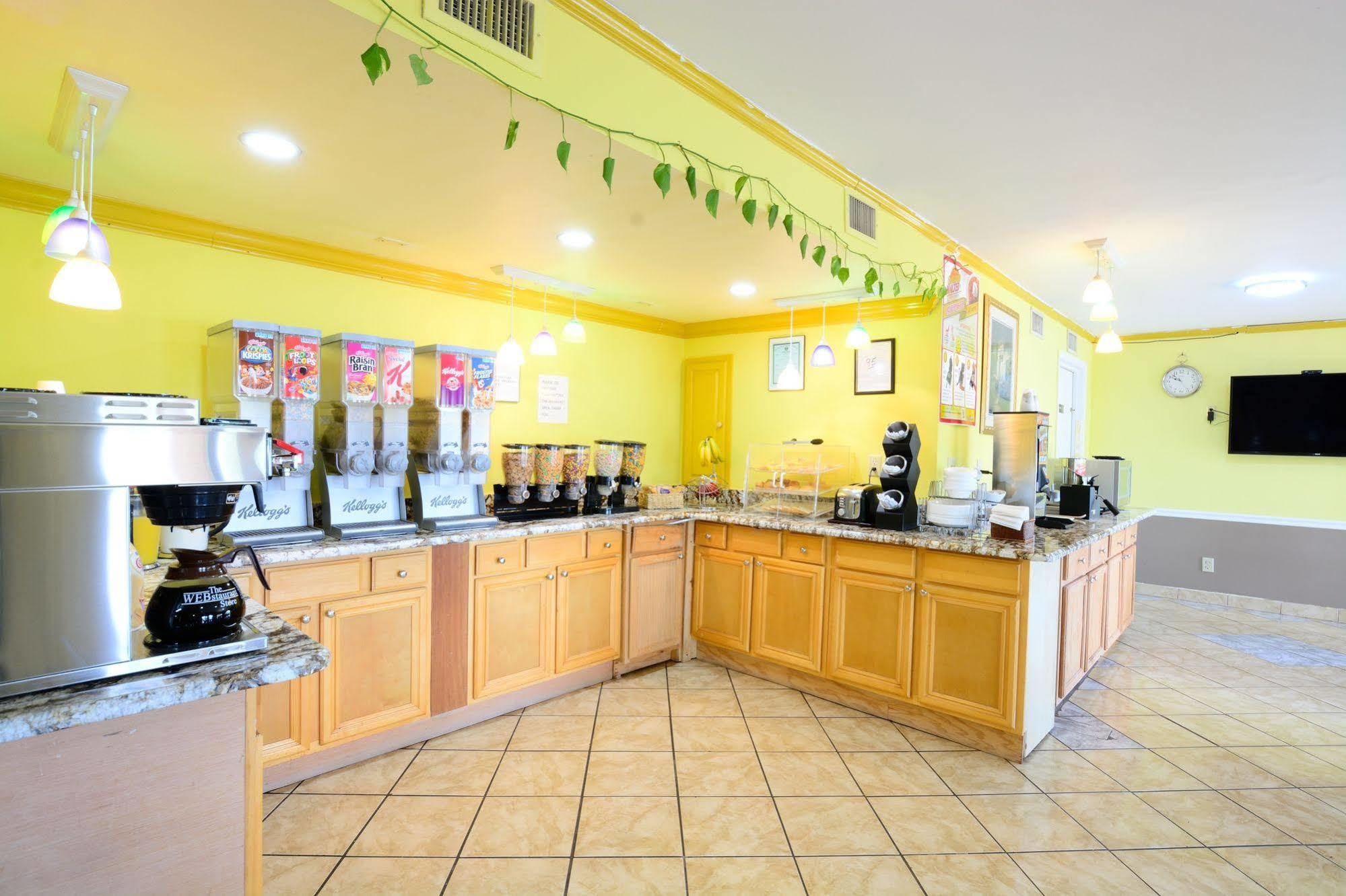 Red Roof Inn & Suites Athens, Al 外观 照片
